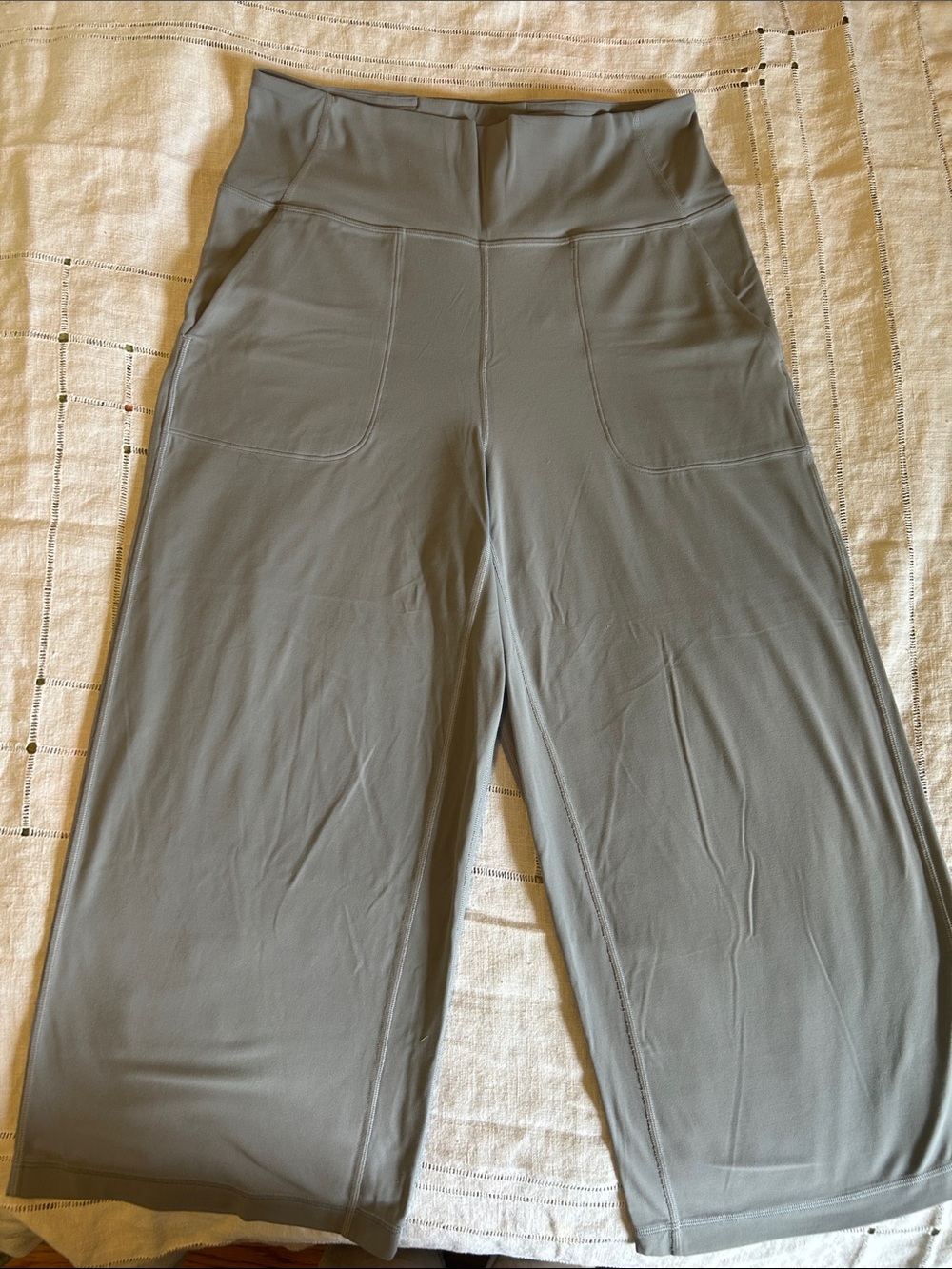 lululemon athletica Wide-Leg Pants in Sage Green